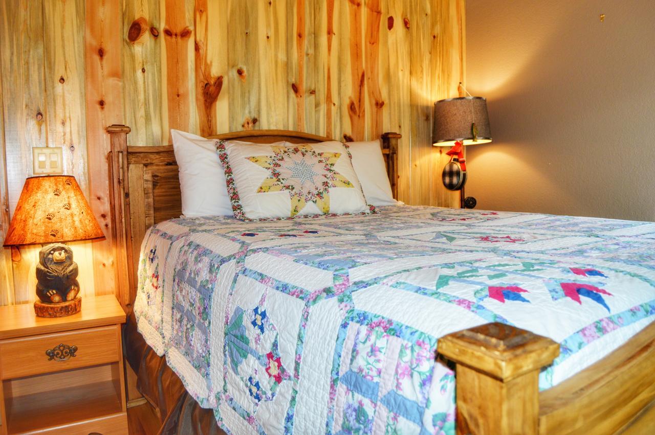 The Inn On Fall River & Fall River Cabins Estes Park Eksteriør bilde